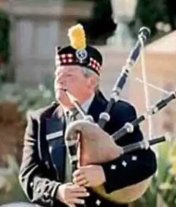 Bagpiper