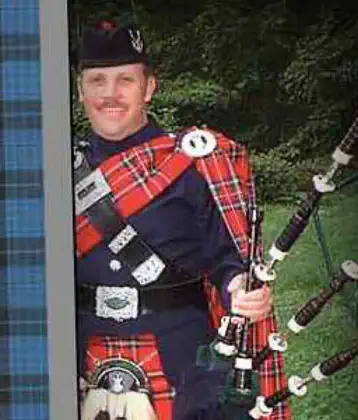 Bagpiper