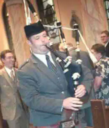 Bagpiper