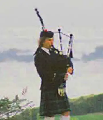 Bagpiper