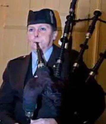 Bagpiper