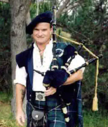 Bagpiper