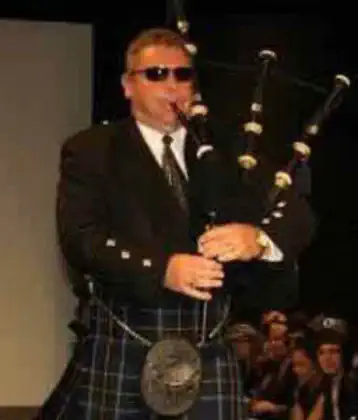 Bagpiper