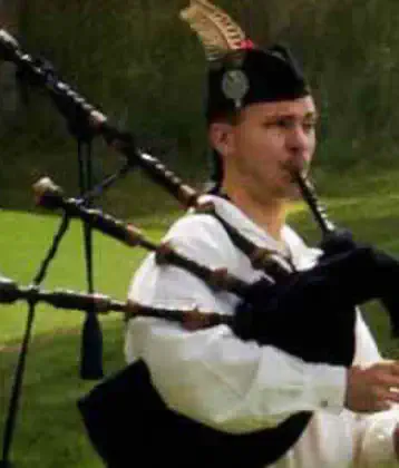 Bagpiper